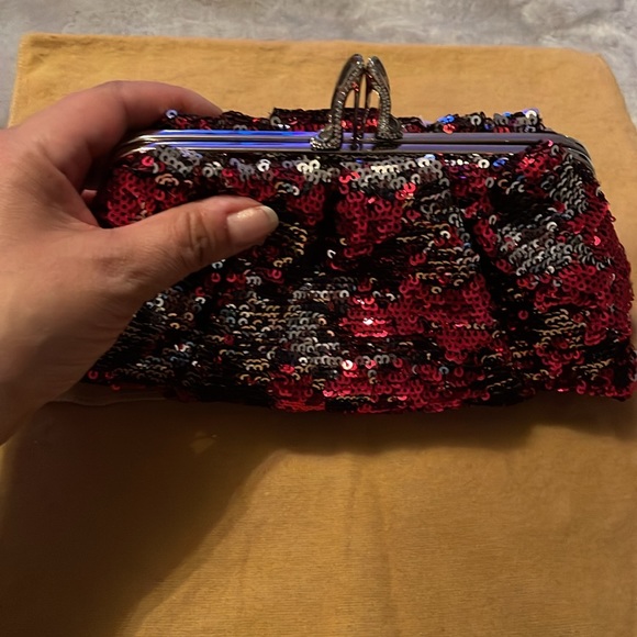 Christian Louboutin 100% Authentic clutch excellent condition red and silver seq - Picture 10 of 10